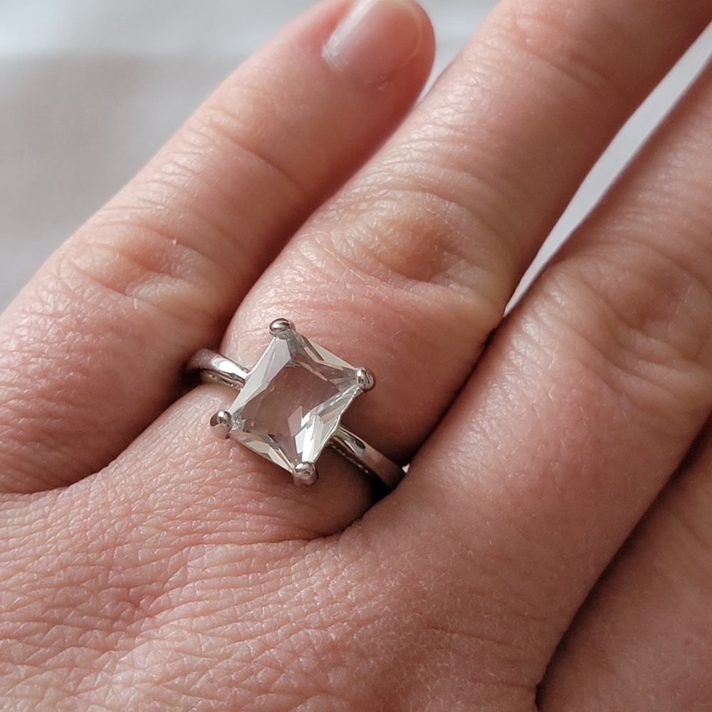 Solitaire Clear Faux Diamond Ring Silver Tone
